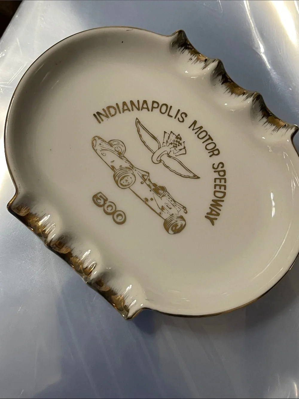 Indianapolis Motor Speedway 500 Porcelain 22K Trim Ashtray/ Trinket Dish